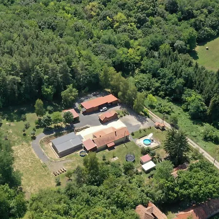 Rozsakert דירה Zalaszentgrót